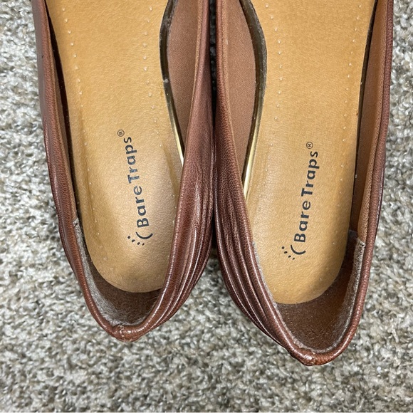 baretraps memory foam flats